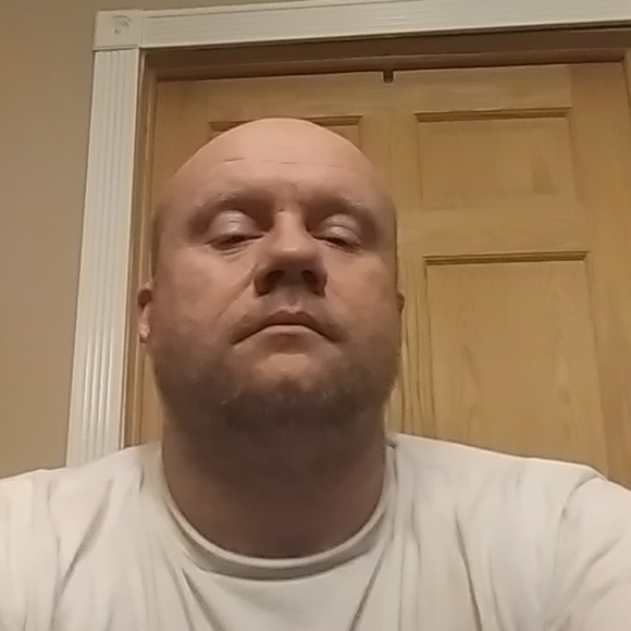 Meet your Posher, Daniel - Picture 2 of 2